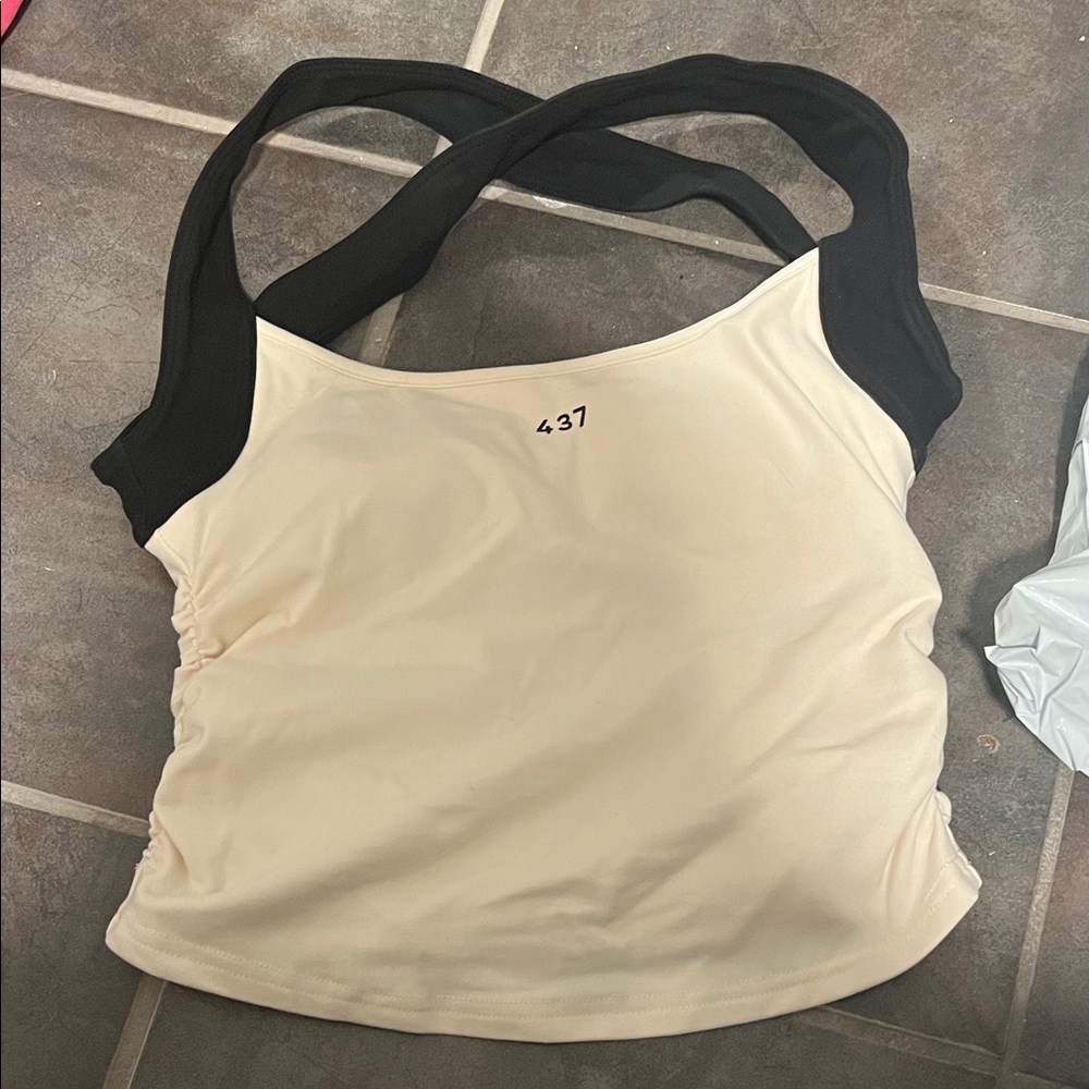 437 sculpt tank NEW